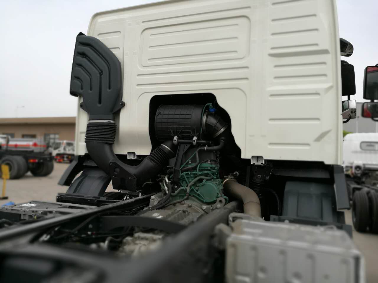 �֠���ǰ�ĺ������܇(ch��)�DƬ