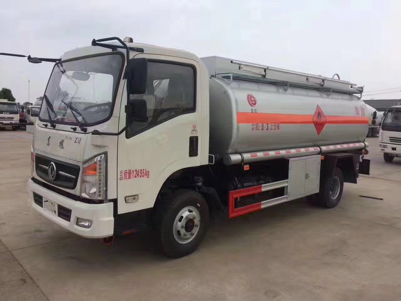 9�����ͽ��|�|�LZ12����܇�r��