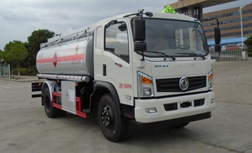 東風御虎10噸加油車圖片 東風御虎10噸加油車圖片