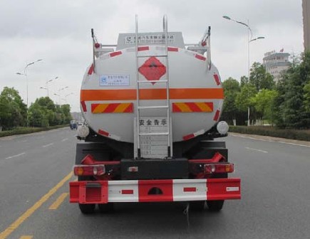 大運風度運油車圖片 大運風度運油車圖片