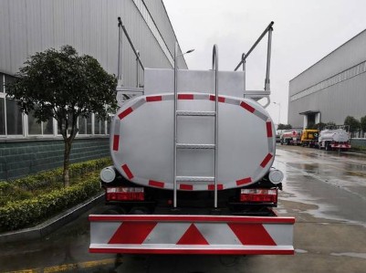 �|�L�������{�ƹ�Һ܇�DƬ