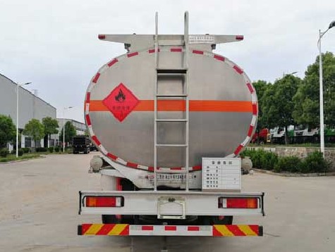 �����|�L����ǰ�ĺ���X�Ͻ��͹�܇�DƬ