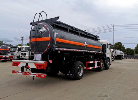 SCS5254GFWDFH型腐蝕性物品罐式運(yùn)輸車多方位圖片 SCS5254GFWDFH型腐蝕性物品罐式運(yùn)輸車多方位圖片