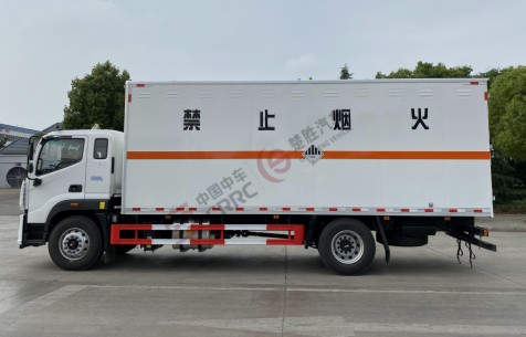 �����Ƹ���W�R��S5���Σ�U(xi��n)Ʒ�U���\(y��n)ݔ܇