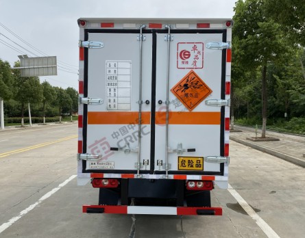 �����{���S�M���L3.1��/3.4�ײ��Ͱ�1��������\ݔ܇