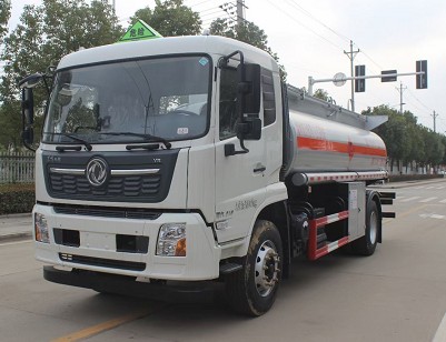 國(guó)六東風(fēng)天錦10噸油罐車圖片 國(guó)六東風(fēng)天錦10噸油罐車圖片