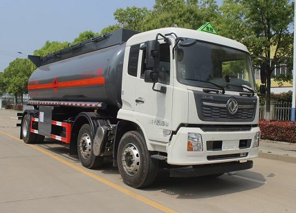 國(guó)六東風(fēng)天錦小三軸甲醇乙醇罐式運(yùn)輸車圖片 國(guó)六東風(fēng)天錦小三軸甲醇乙醇罐式運(yùn)輸車圖片