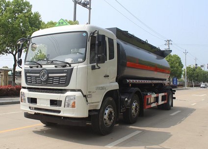 國(guó)六東風(fēng)天錦小三軸甲醇乙醇罐式運(yùn)輸車圖片 國(guó)六東風(fēng)天錦小三軸甲醇乙醇罐式運(yùn)輸車圖片