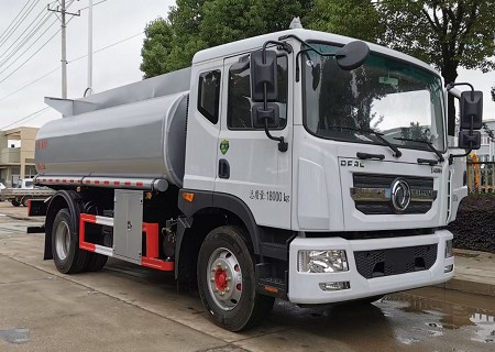 �����|�L(f��ng)������D9��ͨҺ�w�\ݔ܇�DƬ