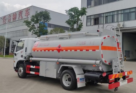 �����|�L(f��ng)������8������܇/�\(y��n)��܇�DƬ