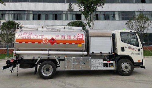 һ�����u���J6F-6���w�C����܇�DƬ