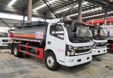 國六東風(fēng)凱普特腐蝕性物品罐式運輸車 國六東風(fēng)凱普特腐蝕性物品罐式運輸車