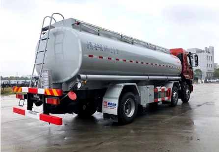 �����Ƈ�(gu��)��|�L(f��ng)��������ǰ�ĺ��Ĺ�Һ܇(ch��)