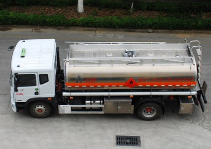 國六14.2方東風多利卡D9鋁合金加油車 國六14.2方東風多利卡D9鋁合金加油車