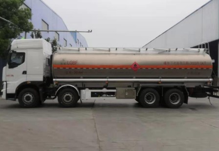 國(guó)六東風(fēng)柳汽30.6方鋁合金運(yùn)油車(chē) 國(guó)六東風(fēng)柳汽30.6方鋁合金運(yùn)油車(chē)