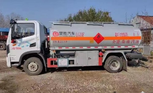 ����8.2���͹�܇��ɽ�|�H������