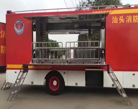 �����ǵ¿�Ұ������ʽ����܇