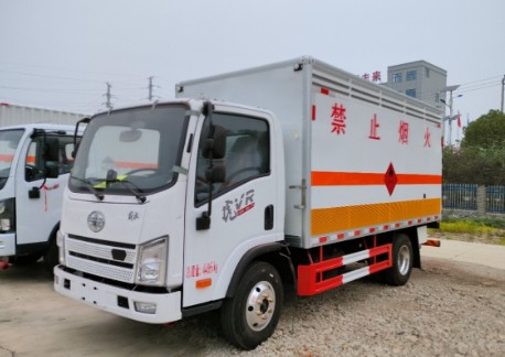 ��Ż�VR�{(l��n)��2�(l��i)���w��ʽ�\(y��n)ݔ܇(ch��)