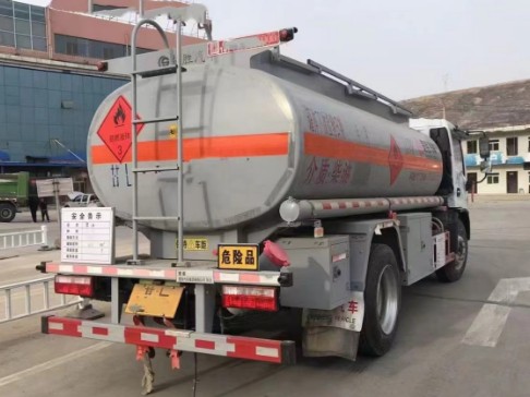 ����8���͹�܇�����C���գ�