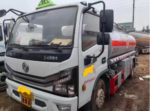 ����8���͹�܇(ch��)��ɽ�|���u������