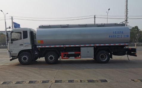 東風(fēng)天錦小三軸23方/25.5方供液車(chē)_舜德牌SDS5250TGYDF6型供液車(chē) 東風(fēng)天錦小三軸23方/25.5方供液車(chē)_舜德牌SDS5250TGYDF6型供液車(chē)