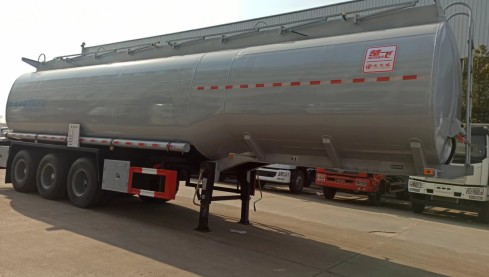 45方普通液體半掛運輸車_楚飛牌CLQ9400GGY型供液半掛車 45方普通液體半掛運輸車_楚飛牌CLQ9400GGY型供液半掛車