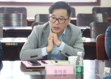 ���Қgӭ�B���ع����y�A�Cе���I(l��ng)��(d��o)һ���W�R���ٿ���ָ��(d��o)